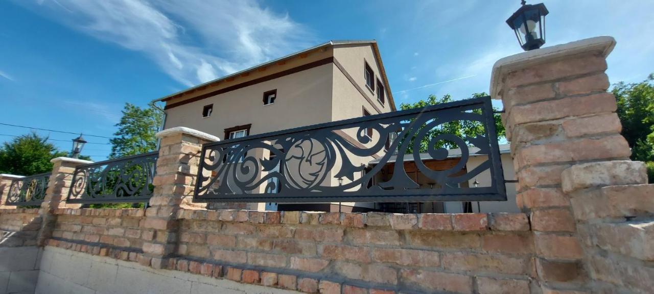 Vértesacsa Villa Verteskacsa מראה חיצוני תמונה