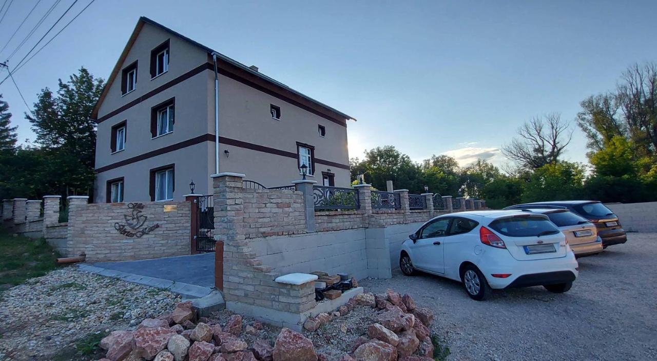 Vértesacsa Villa Verteskacsa מראה חיצוני תמונה